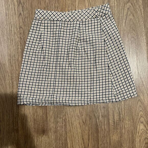 H & M Pleated Houndstooth Check Skirt Size 4 - Picture 2 of 3